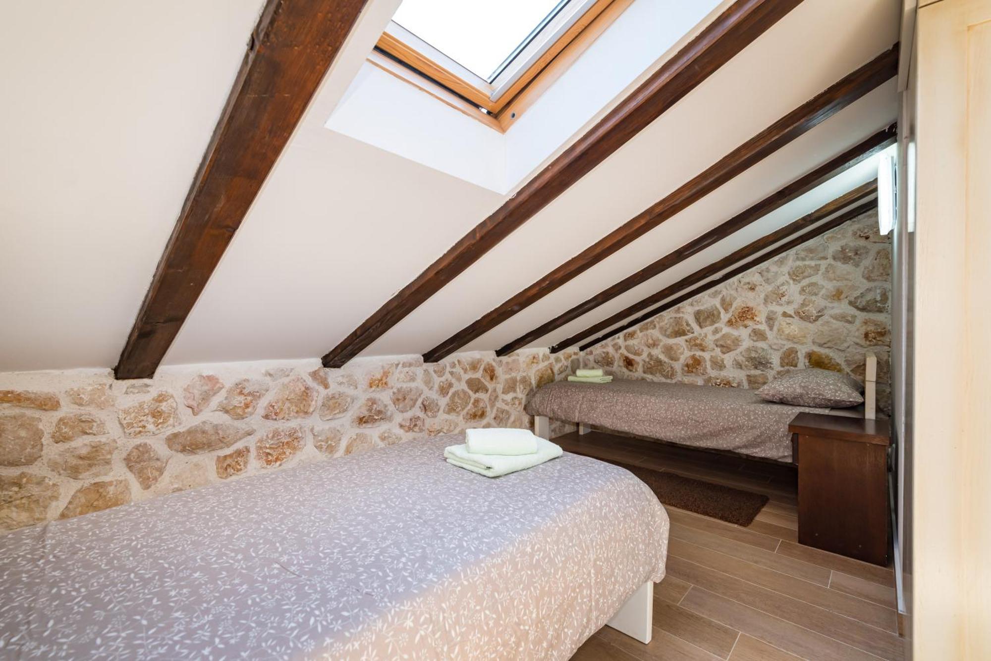 Вилла Stone House Ражанац Экстерьер фото